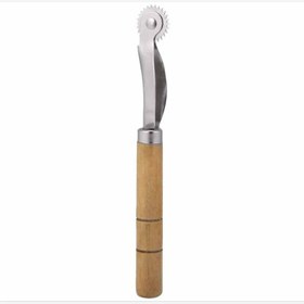 تصویر رولت خیاطی دسته چوبی 