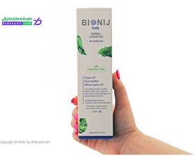 تصویر شامپو گیاهی موهای آسیب دیده 250 میلی لیتر بیونیج BIONIJ Herbal Shampoo For Damaged Hair