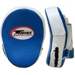 تصویر میت پنجه ای چرم قوسدار طرح Twins 