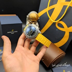 تصویر ساعت برایتلینگ دیجیتال وآنالوگ پرفشنال زرد برایتلینگ ( Breitling )