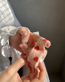 تصویر چسب ( بانداژ) انگشت فانتزی 