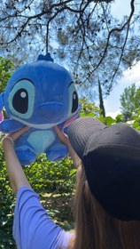 تصویر عروسک استیج 