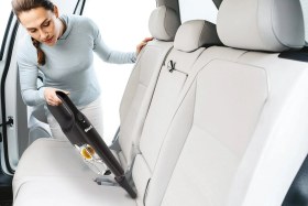 تصویر جارو شارژی شارک مدل CH950 