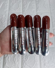 تصویر ریمل قهوه‌ای میس لارا 