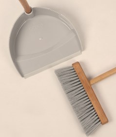 تصویر جارو و خاک انداز چوبی طرح زارا رنگ طوسی 