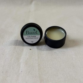 تصویر بالم لب بدون رنگ no color lip balm