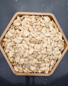 تصویر تخمه کدو نمکی ایرانی 