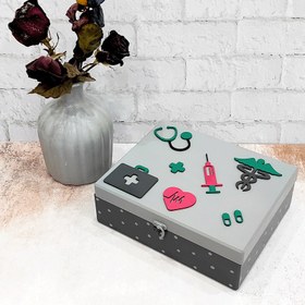 تصویر جعبه کمک های اولیه چوبی طرح پارسا 