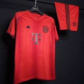 تصویر کیت اول پیراهن شورت بایرن مونیخ قرمز 2025/2024 تایلندی Bayern Munich Red 2025/2024 Thai Home Shirt Shorts Kit