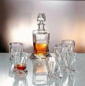 تصویر تنگ و لیوان بوهیما چک 