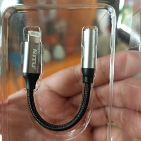 تصویر رابط لایتینینگ آیقون به aux Lightning Audio Adapter