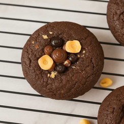 تصویر کوکی شکلات و فندوق 