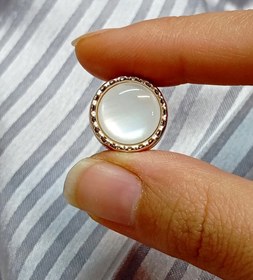 تصویر مگنت روسری صدفی 