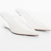 تصویر کفش های کژوال زنانه گاه به زنان سفید پوست MANGO 