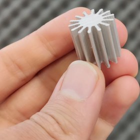 تصویر هیت سینک خورشیدی 2cm*2cm 