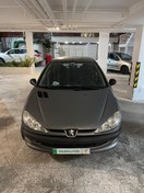 تصویر پژو ۲۰۶ مدل ۱۳۹۴ دنده ای با کارکرد ۲۷۴۶۱۷ کیلومتر 