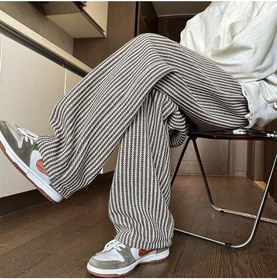 تصویر شلوار کژوال اورسایز راه‌راه مشکی vintage قهوه‌ای برند generic Vintage Black Stripe Casual Oversize Trousers Brown