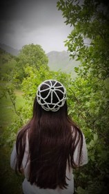 تصویر سربند اسپورت با مروارید زیبا وجذاب برای تمام سنین مناسبه 