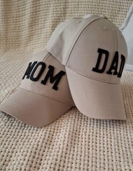 تصویر کلاه مامان و بابا 