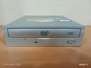 تصویر فروشگاه امداد کامپیوتر یزد