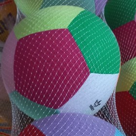 تصویر توپ نمدی بزرگ 