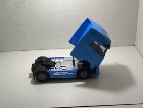 تصویر ماکت ماشین فلزی کله تریلی داف رنگ آبی 