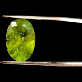 تصویر نگین قیمتی زبرجد معدنی 250227 