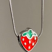 تصویر گردنبند توت فرنگی 