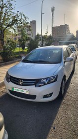 تصویر آریو اتوماتیک 1600cc مدل 1397 