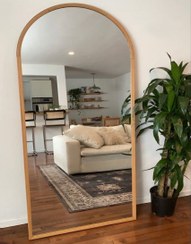 تصویر آینه قدی گنبدی چوبی ساده 