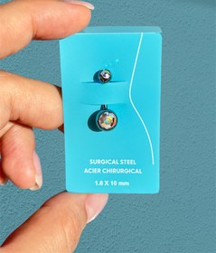 تصویر پیرسینگ ناف نگین دار 