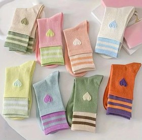 تصویر جوراب زنانه ی قلبی رنگی آدورا ۳۳ درصد کتان - الیاف طبیعی ۳۳ درصد کتان / New design socks