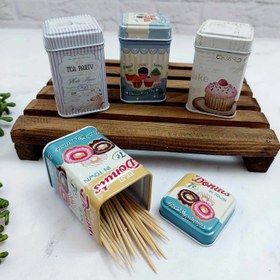 تصویر قوطی فلزی مکعب خلال دندان - کد۲ 