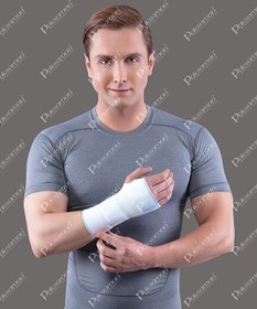 تصویر مچ بند طبی پل دار پاک سمن<br><br><p class="align">Paksaman Night Wrist Support with Splint</p> 