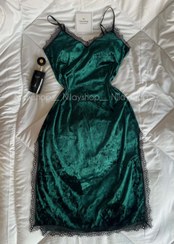 تصویر پیراهن مخمل میدی بغل چاک 