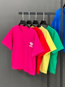 تصویر کراپ ورزشی زنانه مدل آدیداس در رنگبندی Adidas crop