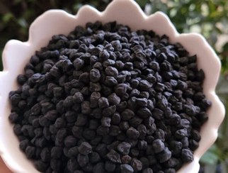 تصویر نخود سیاه ارگانیک ۱ کیلوگرم 