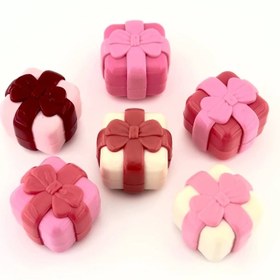 تصویر رژ لب جامد طرح کادو 