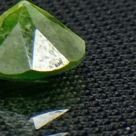 تصویر جواهر دمانتوئید D82 