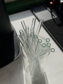 تصویر نی پیرکس تک 