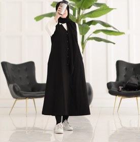 تصویر وست مشکی محیا 