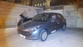 تصویر پژو 207 مدل 1404 ا دنده ای سقف شیشه ای - TU5P دنده ای سقف شیشه ای - TU5P