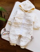 تصویر سرهمی کاپشنی استردار نوزادی رنگ شیری ۱۶۶ 