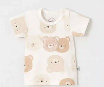 تصویر بلوز یقه گرد آستین کوتاه نوزادی طرح خرس کارامل نیلی nili 