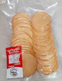 تصویر کالباس مارتادلا لذیذ پروتئین 