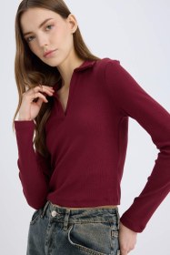 تصویر پولوشرت زنانه زرشکی دفکتو 