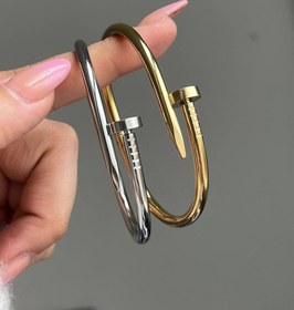 تصویر دستبند شکل میخ از فولاد تیتانیوم برند generic Titanium Steel Nail Shaped Bracelet