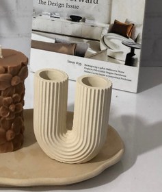 تصویر گلدان یو بزرگ 