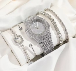 تصویر ست ساعت مچی زنانه نگینی با دستبند های شیک 