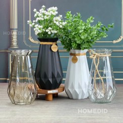 تصویر گلدان شیشه ای مدل دایاموند 